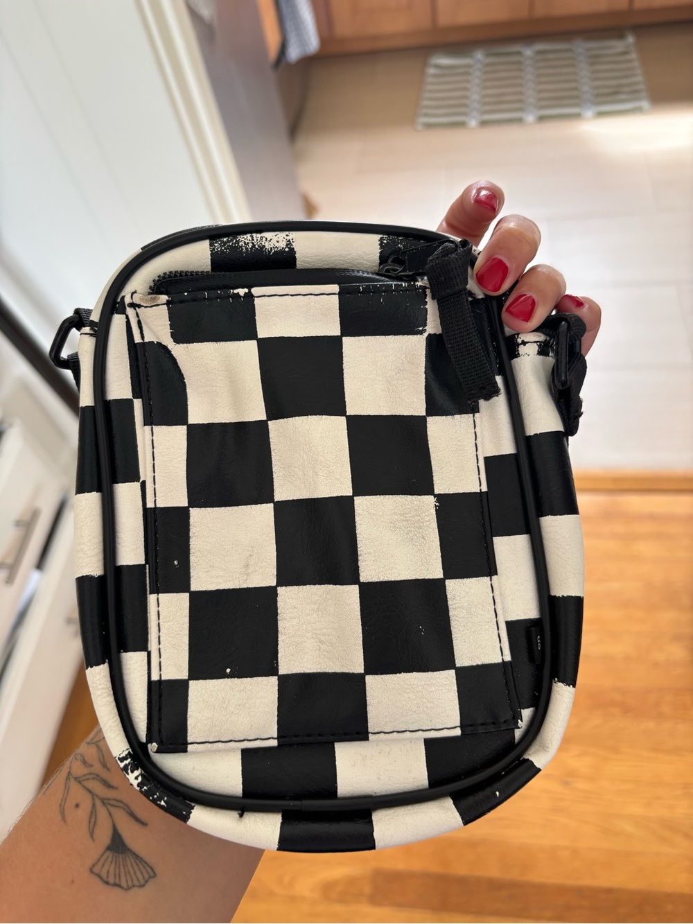 Checkered pouch